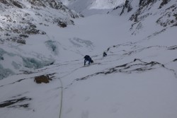 Magyar alpinisták másztak új variánst a Hochferner északi falán