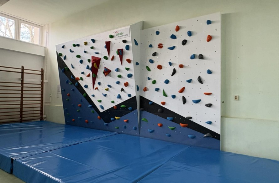 Unalmas a testnevelés óra? Felejtsd el! – Már 106 magyar iskolában hódít a mászás